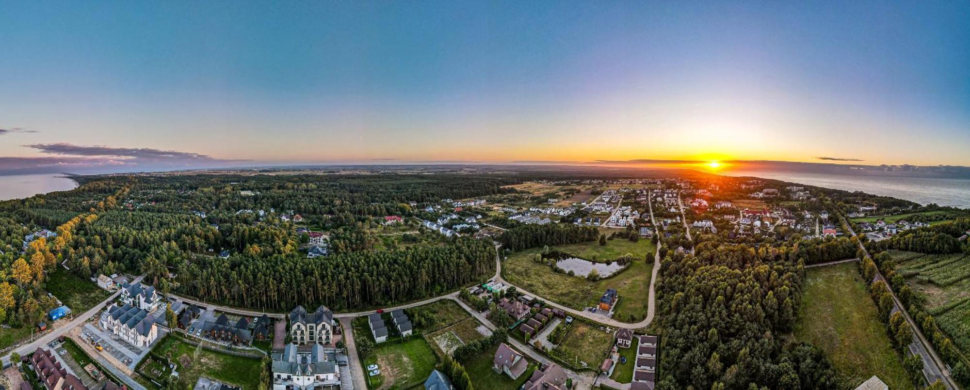 Nowoczesne Domki Sosnowa Przystan W Rozewiu Z Jacuzzi Jastrzębia Góra エクステリア 写真